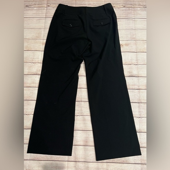 Ann Taylor loft style Julie size 8. - Picture 2 of 4